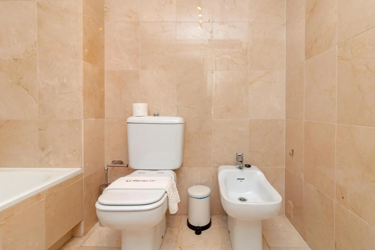 C9 Roomy Luminous 5 Bedroom In Town Málaga 0*,  Spagna