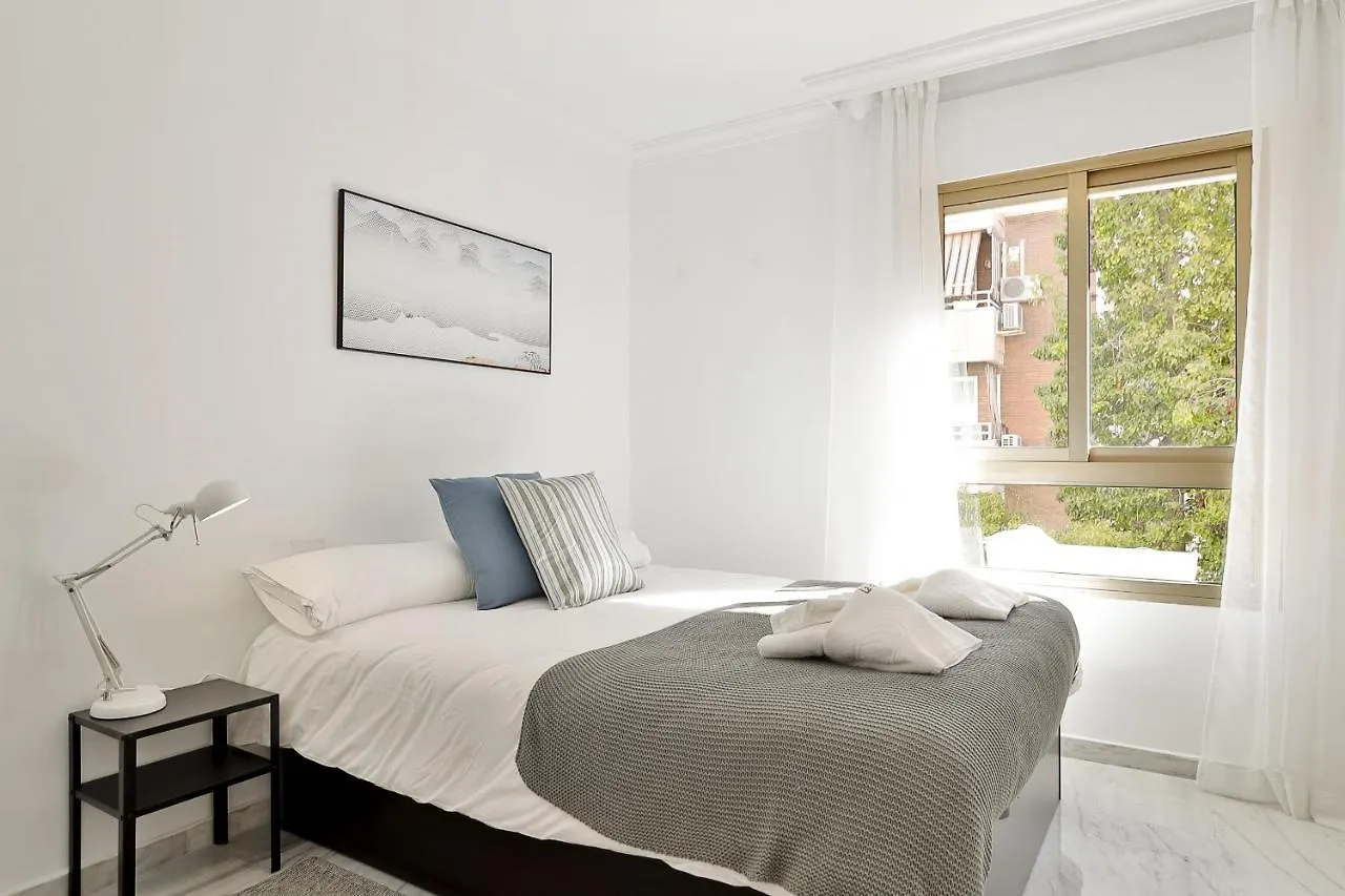 C9 Roomy Luminous 5 Bedroom In Town Málaga Appartamento