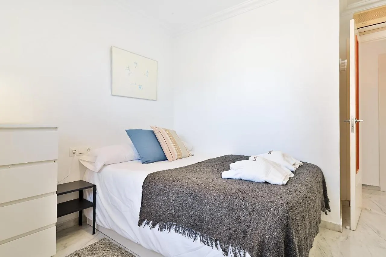 Appartamento C9 Roomy Luminous 5 Bedroom In Town Málaga