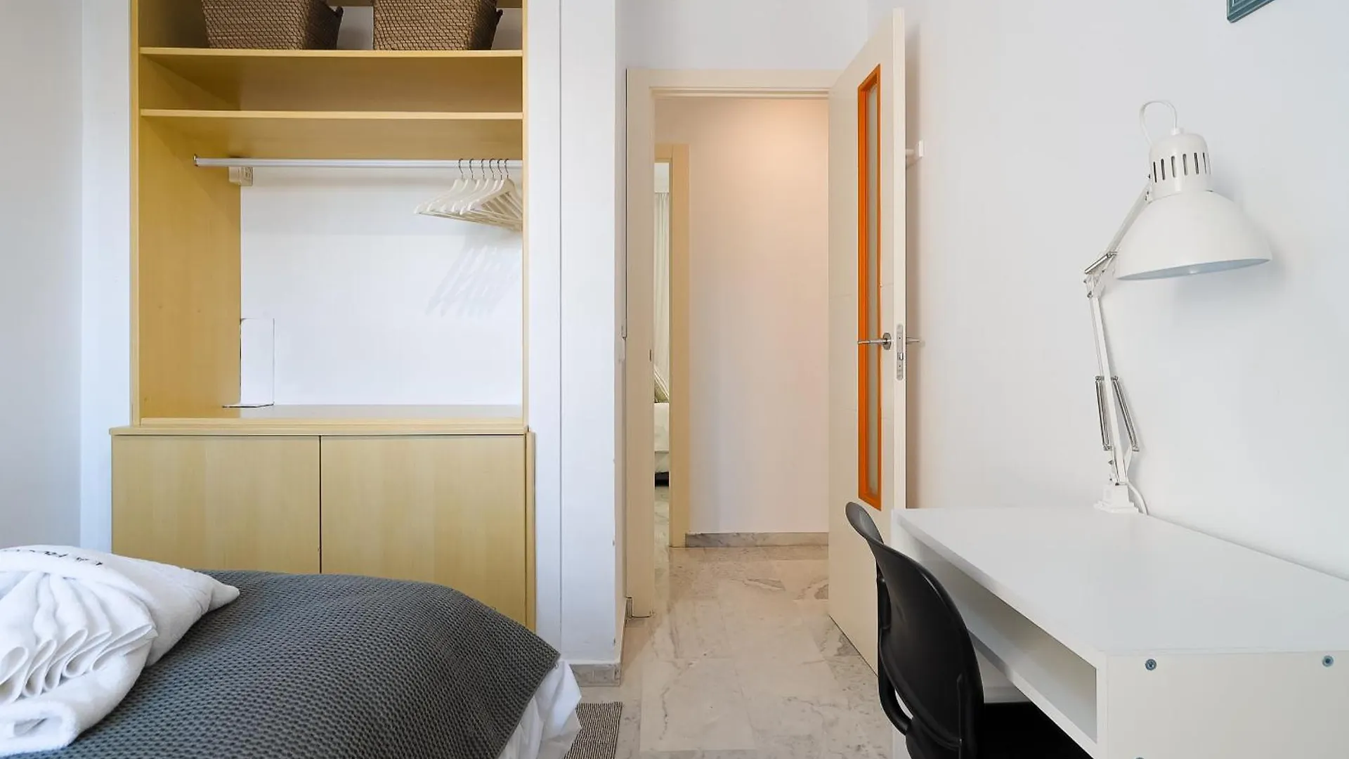 Appartamento C9 Roomy Luminous 5 Bedroom In Town Málaga